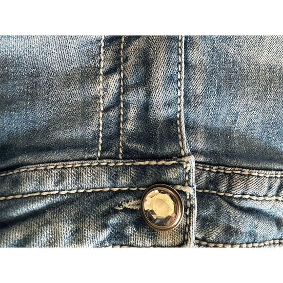 Knox Rose Women's Blue Cut-Off Denim Shorts Size 12 Embroidered Pockets - Picture 7 of 7